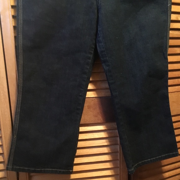 DIRT Dark Denim Blue Capris - Picture 7 of 8